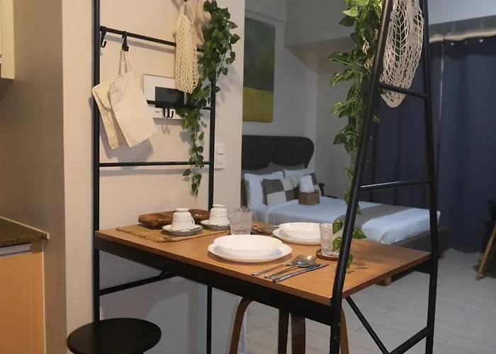 Cluster 2, 81 Newport Blvd Near Naia T3 *