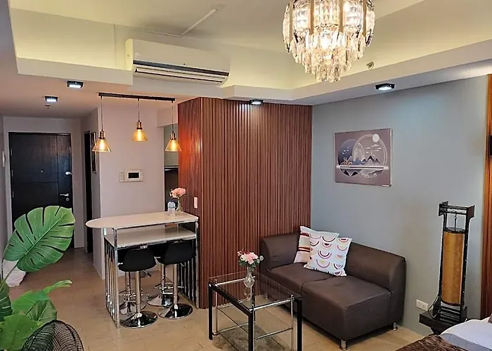 Cluster 2, 81 Newport Blvd Near Naia T3 *